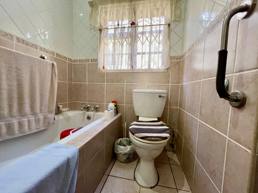 4 Bedroom Property for Sale in Cashan North West